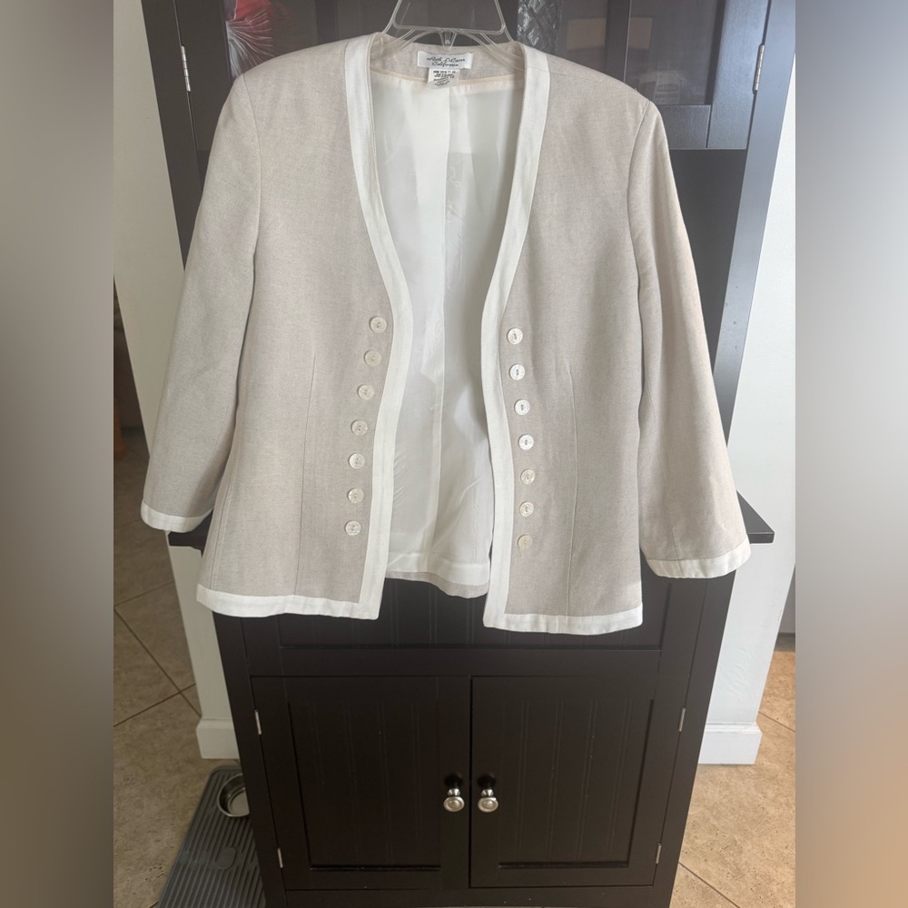 Beige Blazer with White Trim
